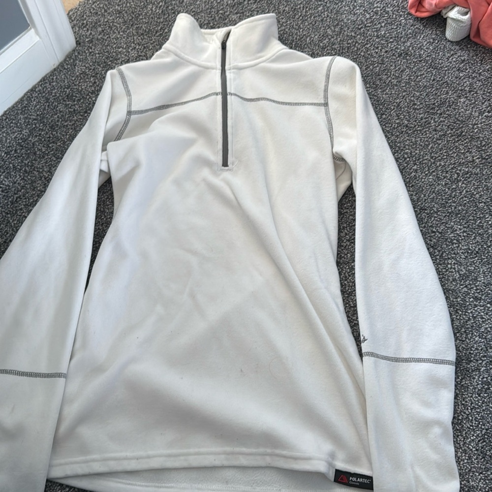 Cabela’s quarter zip white